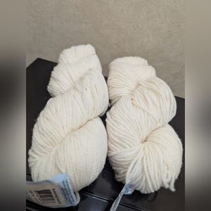 Briggs & Little Woolen Mills Heritage Yarn Bleached White Wool 2 Skiens x 113 gr